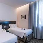 베스트 웨스턴 플러스 유니베르소 호텔 4*