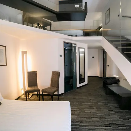 Hotel Western Universo