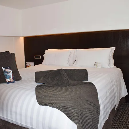 Hotel Western Universo 4*