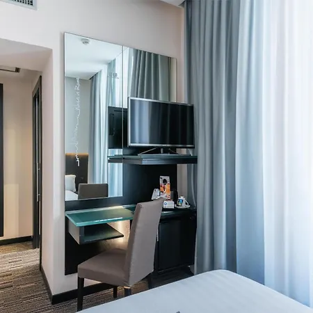 Hotel Western Universo Rome