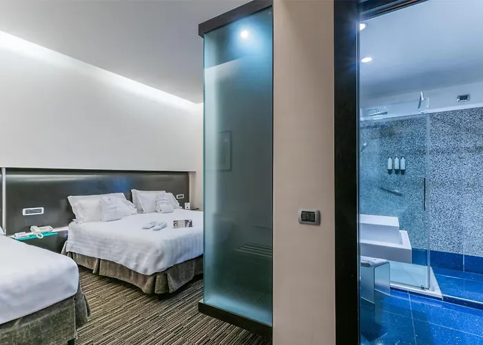 Hotel Western Universo