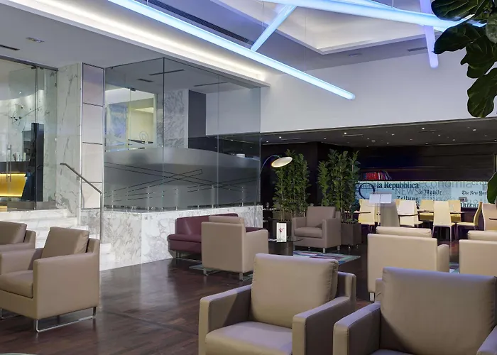 فندق بيست ويسترن بلص يونيفيرسو 4*