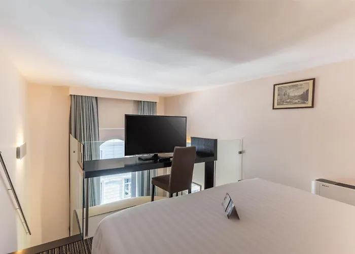 بيست ويسترن بلص يونيفيرسو